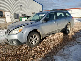 2014 Subaru Outback 2.5i with VIN 4S4BRBAC0E3271774, listed as a Copart auction lot 46352065 with 151,349 mi miles and Salvage Title. Bid and sale history available at carsss.com. Image 1.
