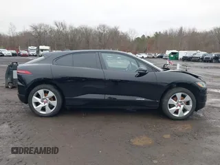 2019 Jaguar I-PACE SE with VIN SADHC2S14K1F71135, listed as a IAAI auction lot 41155996 with 45,800 mi miles. Bid and sale history available at carsss.com. Image 13.