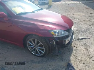 2014 Lexus IS 250 C with VIN JTHFF2C21E2531283, listed as a IAAI auction lot 42498792 with 37,399 mi miles and . Bid and sale history available at DreamBid. Image 18.