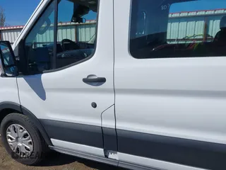 2020 Ford Transit Passenger XL with VIN 1FBAX2C85LKA42853, listed as a IAAI auction lot 42034055 with 65,181 mi miles and . Bid and sale history available at DreamBid. Image 14.