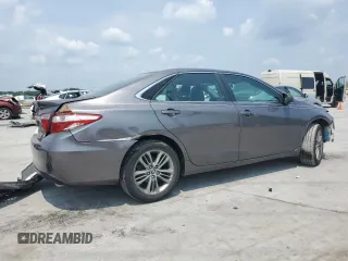 2015 Toyota Camry XLE z VIN 4T1BF1FK4FU039015, wystawiony jako Copart lot #59293295 z przebiegiem 130 335 mil mil oraz Szkoda całkowita • Salvage title. Historia ofert i sprzedaży dostępna na DreamBid. Obrazek 3.