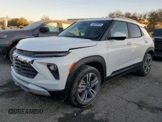 2024 Chevrolet TrailBlazer LT with VIN KL79MPSL2RB060596, listed as a Copart auction lot 43420635 with 11,884 mi miles and Salvage Title. Bid and sale history available at carsss.com. Image 1.