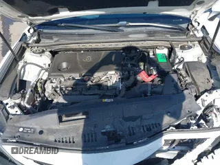 2020 Toyota Camry SE z VIN 4T1G11AK6LU929149, wystawiony jako IAAI lot #41837890 z przebiegiem 101 179 mil mil oraz . Historia ofert i sprzedaży dostępna na DreamBid. Obrazek 10.