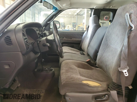 2001 Dodge 1500 with VIN 3B7HF13Z71M570626, listed as a Copart auction lot 55358355 with 203,464 mi miles and Clean Title. Bid and sale history available at carsss.com. Image 7.
