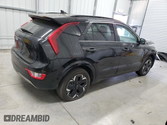 2023 Kia Niro Wind with VIN KNDCR3L13P5045987, listed as a Copart auction lot 54223525 with 41,100 mi miles and Clean Title. Bid and sale history available at DreamBid. Image 3.