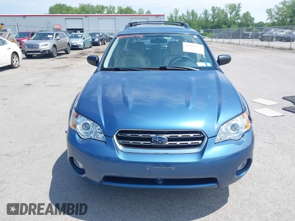 2007 Subaru Legacy Outback with VIN 4S4BP61C977321595, listed as a IAAI auction lot 42600572 with 25,623 mi miles and . Bid and sale history available at DreamBid. Image 12.