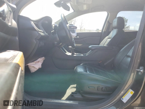 2019 GMC Acadia Denali with VIN 1GKKNPLS3KZ194879, listed as a Copart auction lot 49038425 with 161,885 mi miles and Salvage title. Bid and sale history available at DreamBid. Image 7.