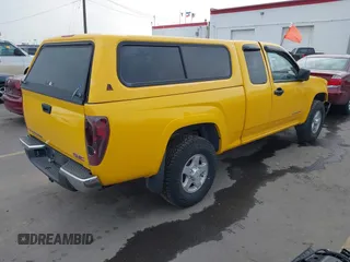 2004 GMC Canyon SLE Z71 with VIN 1GTDT196848157921, listed as a IAAI auction lot 41502099 with 172,809 mi miles. Bid and sale history available at carsss.com. Image 4.