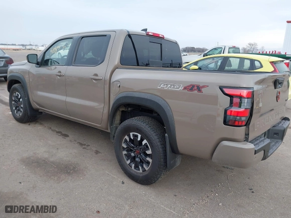 2024 Nissan Frontier PRO-4X with VIN 1N6ED1EK5RN653351, listed as a IAAI auction lot 41083223 with 4,423 mi miles. Bid and sale history available at carsss.com. Image 3.