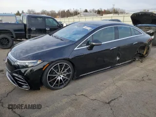 2023 Mercedes-Benz EQS with VIN W1KCG4EBXPA037836, listed as a Copart auction lot 46124715 with 31,904 mi miles and Salvage Title. Bid and sale history available at carsss.com. Image 1.
