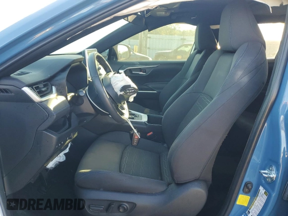 2022 Toyota RAV4 Hybrid SE with VIN 4T3T6RFV3NU070288, listed as a Copart auction lot 77693494 with 32,497 mi miles and Non repairable. Bid and sale history available at DreamBid. Image 7.