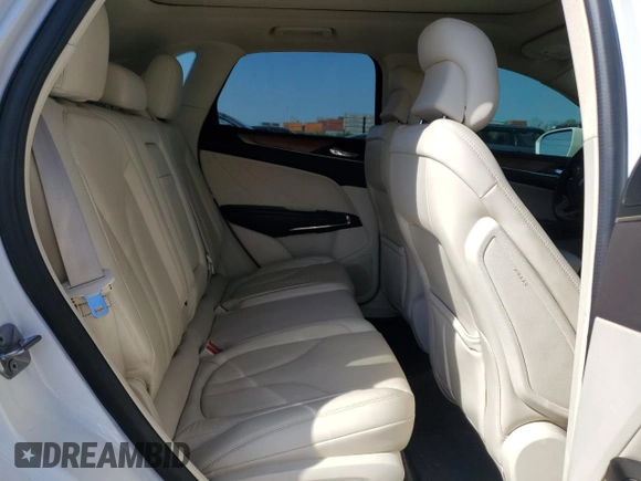 2016 Lincoln MKC Reserve with VIN 5LMTJ3DH6GUJ08257, listed as a Copart auction lot 54090035 with 76,298 mi miles and Salvage title. Bid and sale history available at DreamBid. Image 11.