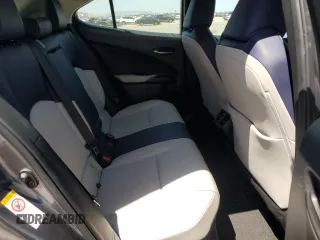 2019 Lexus UX 250h с VIN JTHU9JBHXK2017345, выставлен на аукционе Copart как лот 58538445 с пробегом 43 390 миль миль и Списание • Salvage title. История ставок и продаж доступна на DreamBid. Изображение 10.