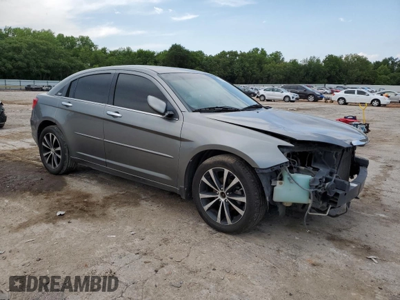 2012 Chrysler 200 Limited with VIN 1C3CCBCB4CN191088, listed as a Copart auction lot 53318964 with 184,065 mi miles and Salvage Title. Bid and sale history available at carsss.com. Image 4.
