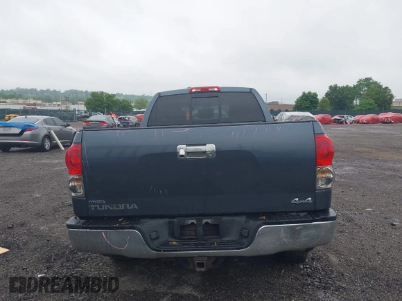 2008 Toyota Tundra z VIN 5TFBV54148X071912, wystawiony jako IAAI lot #42209379 z przebiegiem 261 492 mil mil oraz . Historia ofert i sprzedaży dostępna na DreamBid. Obrazek 17.