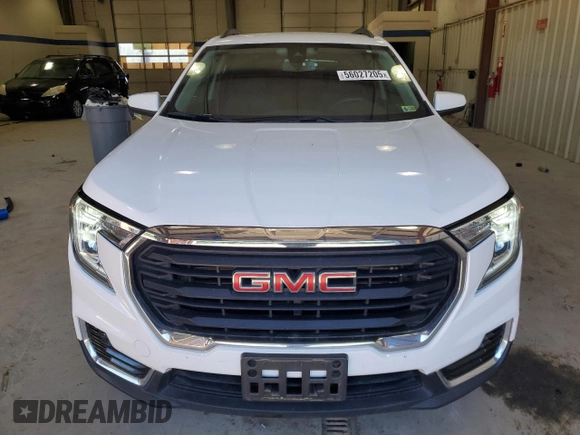 2022 GMC Terrain SLE z VIN 3GKALMEV8NL212599, wystawiony jako Copart lot #56027205 z przebiegiem 47 262 mil mil oraz Szkoda całkowita • Salvage title. Historia ofert i sprzedaży dostępna na DreamBid. Obrazek 5.