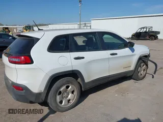 2014 Jeep Cherokee Sport with VIN 1C4PJMAB5EW171799, listed as a IAAI auction lot 41979110 with 155,851 mi miles. Bid and sale history available at carsss.com. Image 4.