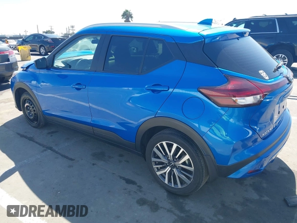2022 Nissan Kicks SV with VIN 3N1CP5CV7NL509481, listed as a IAAI auction lot 41831963 with 29,977 mi miles. Bid and sale history available at carsss.com. Image 3.