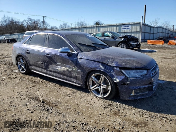 2018 Audi S4 Prestige z VIN WAUC4AF40JA003734, wystawiony jako Copart lot #46118075 z przebiegiem 79 496 mil mil oraz Szkody całkowita. Historia ofert i sprzedaży dostępna na DreamBid. Obrazek 4.