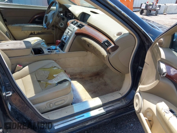 2005 Acura RL z VIN JH4KB16505C001925, wystawiony jako IAAI lot #42435200 z przebiegiem 154 217 mil mil oraz . Historia ofert i sprzedaży dostępna na DreamBid. Obrazek 5.