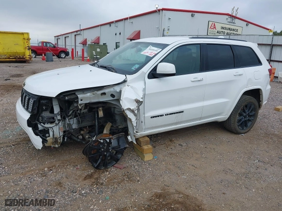 2021 Jeep Grand Cherokee Laredo X with VIN 1C4RJEAG7MC813353, listed as a IAAI auction lot 38105159 with 81,621 mi miles. Bid and sale history available at carsss.com. Image 18.