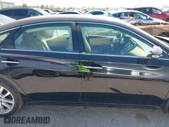 2013 Toyota Avalon XLE with VIN 4T1BK1EB6DU031590, listed as a IAAI auction lot 41781479 with 40,785 mi miles and . Bid and sale history available at carsss.com. Image 13.