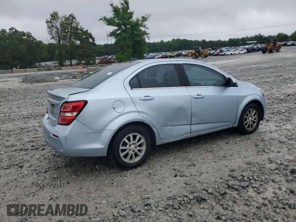 2017 Chevrolet Sonic LT z VIN 1G1JD5SH2H4130240, wystawiony jako Copart lot #56148715 z przebiegiem 140 819 mil mil oraz Czysty tytuł • Clean title. Historia ofert i sprzedaży dostępna na DreamBid. Obrazek 3.