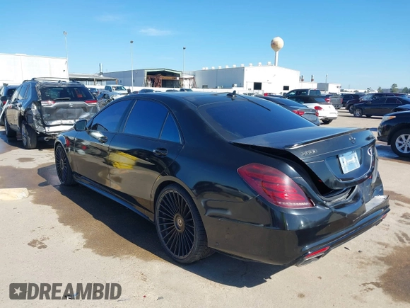 2014 Mercedes-Benz S 550 z VIN WDDUG8FB9EA048639, wystawiony jako IAAI lot #41399607 z przebiegiem 100 186 mil mil oraz . Historia ofert i sprzedaży dostępna na DreamBid. Obrazek 3.