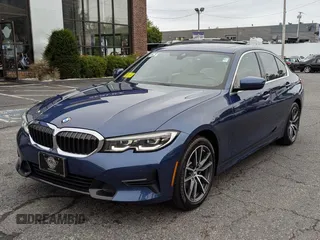 2021 BMW 3 Series 330i xDrive with VIN WBA5R7C05MFL07633, listed as a Copart auction lot 44218855 with 33,325 mi miles and Clean Title. Bid and sale history available at carsss.com. Image 2.