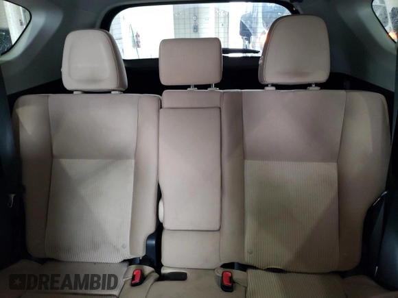 2013 Toyota RAV4 XLE z VIN JTMRFREV0DD006555, wystawiony jako Copart lot #60250705 z przebiegiem 200 084 mil mil oraz Szkoda całkowita • Salvage title. Historia ofert i sprzedaży dostępna na DreamBid. Obrazek 10.