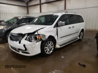 2016 Chrysler Town & Country Limited Platinum with VIN 2C4RC1GG8GR158402, listed as a Copart auction lot 86153634 with 133,730 mi miles and Clean Title. Bid and sale history available at carsss.com. Image 1.