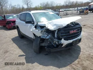 2019 GMC Terrain SLE z VIN 3GKALTEV3KL101450, wystawiony jako IAAI lot #42056960 z przebiegiem 76 156 mil mil oraz . Historia ofert i sprzedaży dostępna na DreamBid. Obrazek 1.