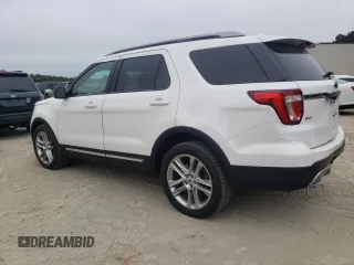 2017 Ford Explorer XLT z VIN 1FM5K8D85HGA31323, wystawiony jako Copart lot #62210725 z przebiegiem 135 643 mil mil oraz Szkoda całkowita • Salvage title. Historia ofert i sprzedaży dostępna na DreamBid. Obrazek 2.
