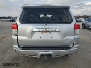 2011 Toyota 4Runner SR5 with VIN JTEZU5JR9B5027110, listed as a Copart auction lot 44232085 with 195,224 mi miles and Salvage Title. Bid and sale history available at carsss.com. Image 6.