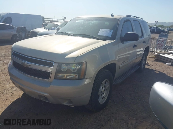 2008 Chevrolet Tahoe 3LT with VIN 1GNFC13038R145292, listed as a IAAI auction lot 42542523 with 220,224 mi miles and . Bid and sale history available at DreamBid. Image 2.
