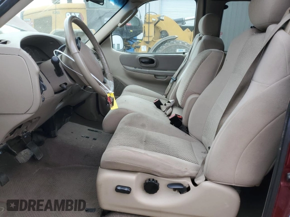 2003 Ford F-150 XL with VIN 1FTRX17L43NA84033, listed as a Copart auction lot 43280455 with 164,258 mi miles and Clean Title. Bid and sale history available at carsss.com. Image 7.