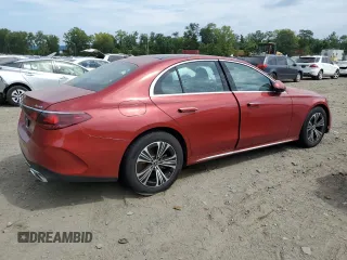 2024 Mercedes-Benz E-Class E 350 with VIN W1KLF4HB3RA026677, listed as a Copart auction lot 67318024 with 7,618 mi miles and Salvage Title. Bid and sale history available at carsss.com. Image 3.
