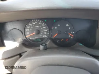 2004 Dodge Neon SE with VIN 1B3ES26C84D557834, listed as a Copart auction lot 72756434 with 235,046 mi miles and Salvage Title. Bid and sale history available at carsss.com. Image 9.