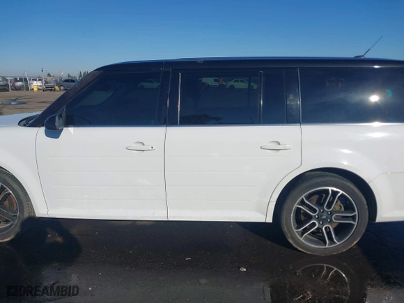 2014 Ford Flex SEL with VIN 2FMGK5C81EBD21053, listed as a IAAI auction lot 41397411 with 179,800 mi miles. Bid and sale history available at carsss.com. Image 14.