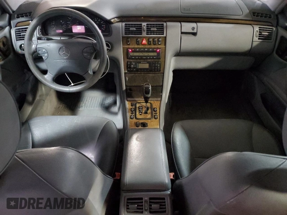 2002 Mercedes-Benz E 320 with VIN WDBJF65J52B497463, listed as a Copart auction lot 82372014 with 201,131 mi miles and Salvage Title. Bid and sale history available at DreamBid. Image 8.