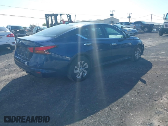 2019 Nissan Altima S with VIN 1N4BL4BV9KC236296, listed as a IAAI auction lot 41304076 with 71,152 mi miles and . Bid and sale history available at DreamBid. Image 4.