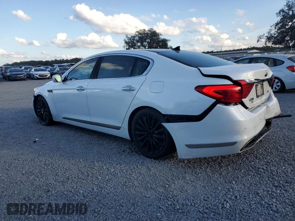 2015 Kia K900 Luxury with VIN KNALW4D4XF6018461, listed as a Copart auction lot 86055044 with 147,141 mi miles and Salvage Title. Bid and sale history available at carsss.com. Image 2.
