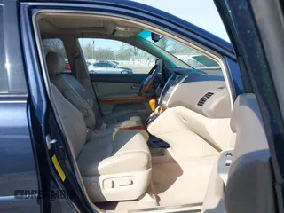 2007 Lexus RX 350 z VIN 2T2GK31U27C024050, wystawiony jako IAAI lot #41525225 z przebiegiem 204 899 mil mil oraz . Historia ofert i sprzedaży dostępna na DreamBid. Obrazek 5.