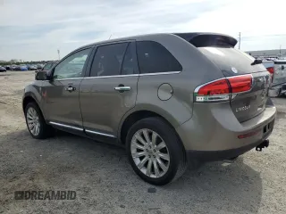 2012 Lincoln MKX z VIN 2LMDJ6JK9CBL16548, wystawiony jako Copart lot #58711215 z przebiegiem 159 663 mil mil oraz Tytuł czysty. Historia ofert i sprzedaży dostępna na DreamBid. Obrazek 2.
