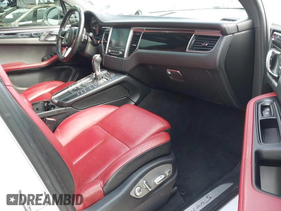 2017 Porsche Macan S with VIN WP1AB2A57HLB18303, listed as a IAAI auction lot 42343803 with 93,014 mi miles and . Bid and sale history available at DreamBid. Image 5.