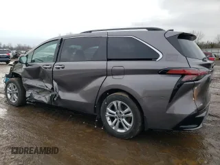 2021 Toyota Sienna XSE with VIN 5TDDSKFCXMS027072, listed as a Copart auction lot 85947414 with 40,197 mi miles and Salvage Title. Bid and sale history available at carsss.com. Image 2.
