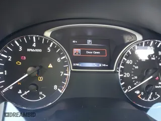 2017 Nissan Altima 2.5 SR with VIN 1N4AL3APXHC178068, listed as a IAAI auction lot 41480530 with 35,780 mi miles. Bid and sale history available at carsss.com. Image 7.