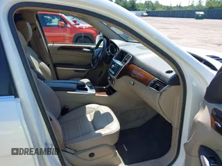 2014 Mercedes-Benz GL 450 with VIN 4JGDF7CE3EA336481, listed as a IAAI auction lot 42647526 with 145,311 mi miles and . Bid and sale history available at DreamBid. Image 5.