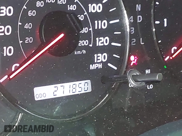 2009 Lexus GX 470 with VIN JTJBT20X690177929, listed as a IAAI auction lot 42006100 with 271,850 mi miles and . Bid and sale history available at carsss.com. Image 15.