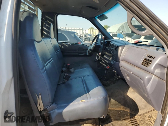 2000 Ford Super Duty F-250 XL with VIN 1FTNF20F7YED68355, listed as a Copart auction lot 75050664 with 107,434 mi miles and Salvage Title. Bid and sale history available at carsss.com. Image 10.